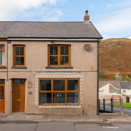 The Space Large House In Afan Forest Bike Park By Staystaycations Port Talbot Exterior photo