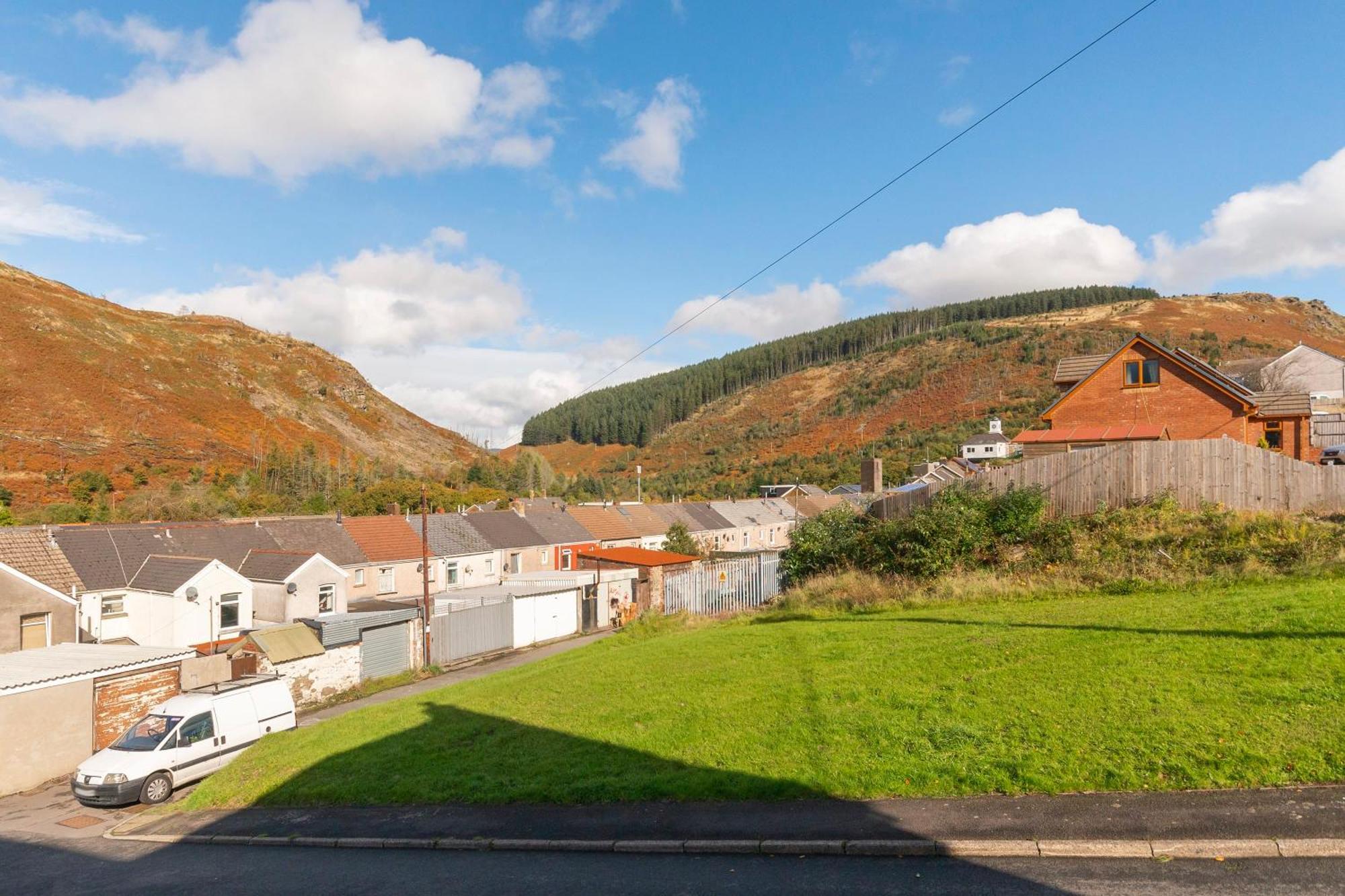 The Space Large House In Afan Forest Bike Park By Staystaycations Port Talbot Exterior photo